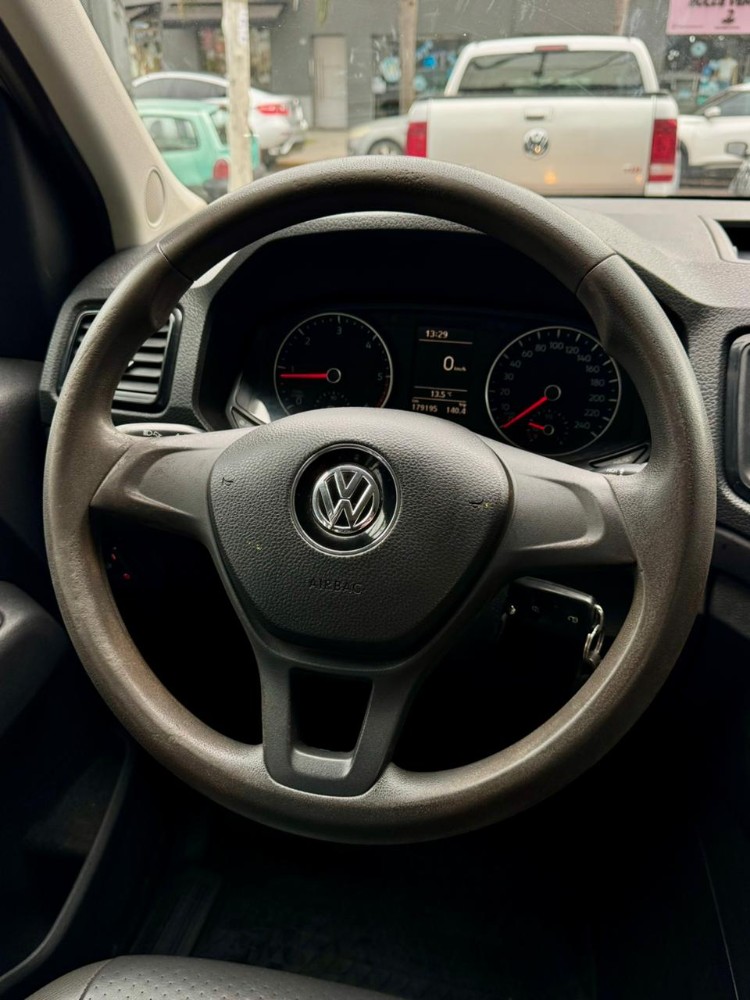 Volkswagen Amarok Trendline — foto 12